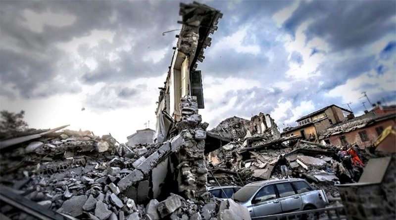 Casa simbolo terremoto Centro Italia