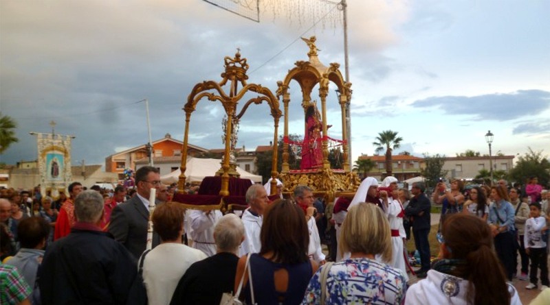 Processione di Santa Greca con la sua reliquia