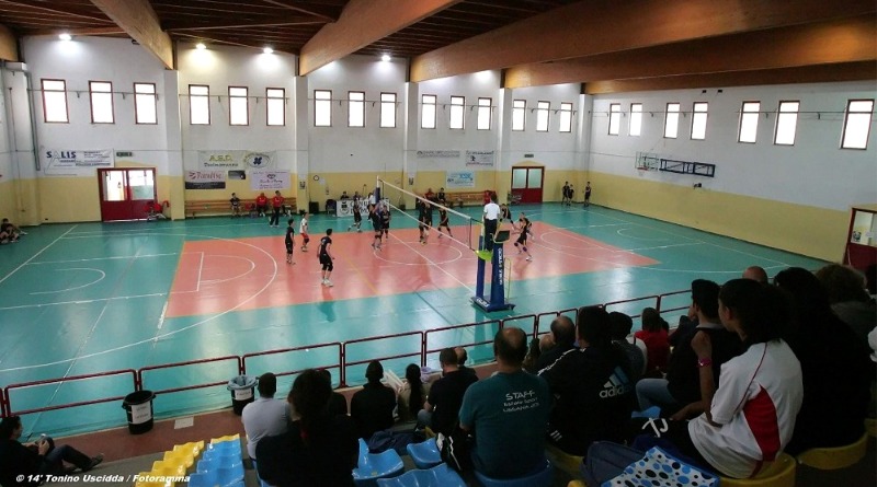 Il palazzetto dello sport di Decimomannu (foto Tonino Uscidda / Fotogramma)