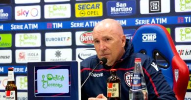 L'allenatore del Cagliari Rolando Maran alla vigilia di Cagliari-Frosinone (foto Paolo Mastrangelo - Cagliari Calcio)