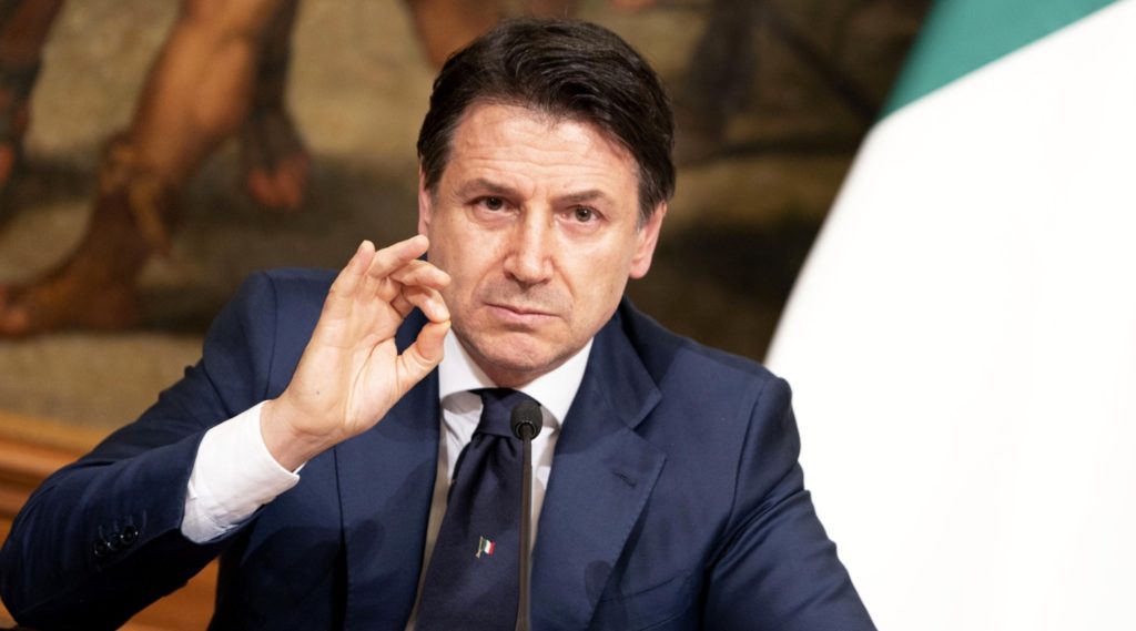 Palazzo Chigi, 10/04/2020 - Il Presidente del Consiglio, Giuseppe Conte, in conferenza stampa