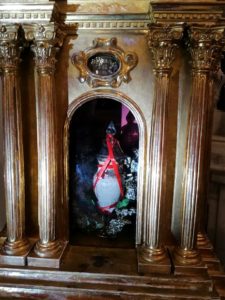 Ceneri Sant'Efisio - foto Arciconfraternita del Gonfalone di Sant'Efisio Martire