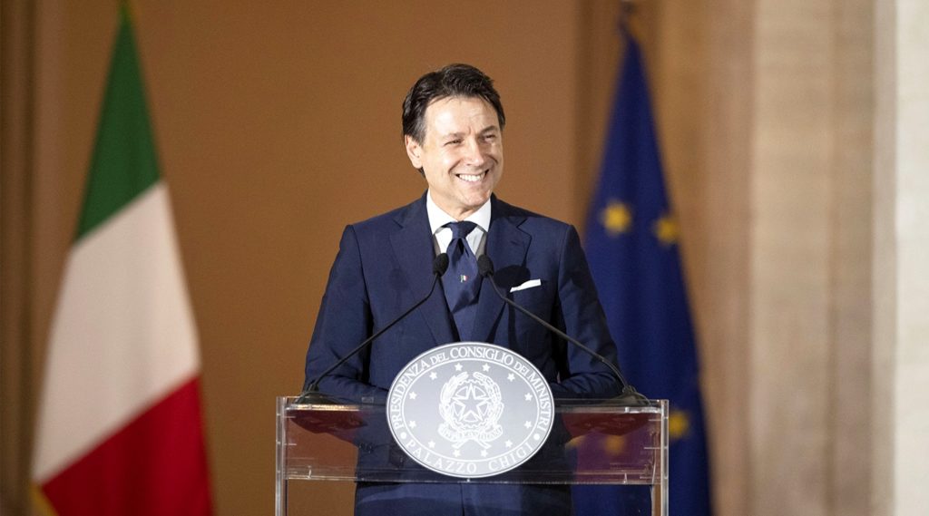 Palazzo Chigi, 16/05/2020 - Il Presidente del Consiglio, Giuseppe Conte, illustra in conferenza stampa le misure per il contenimento dell'emergenza epidemiologica da Covid-19 a partire dal 18 maggio.