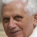 Ci lascia Benedetto XVI, il papa teologo. Celebre tra i tanti il discorso agli artisti